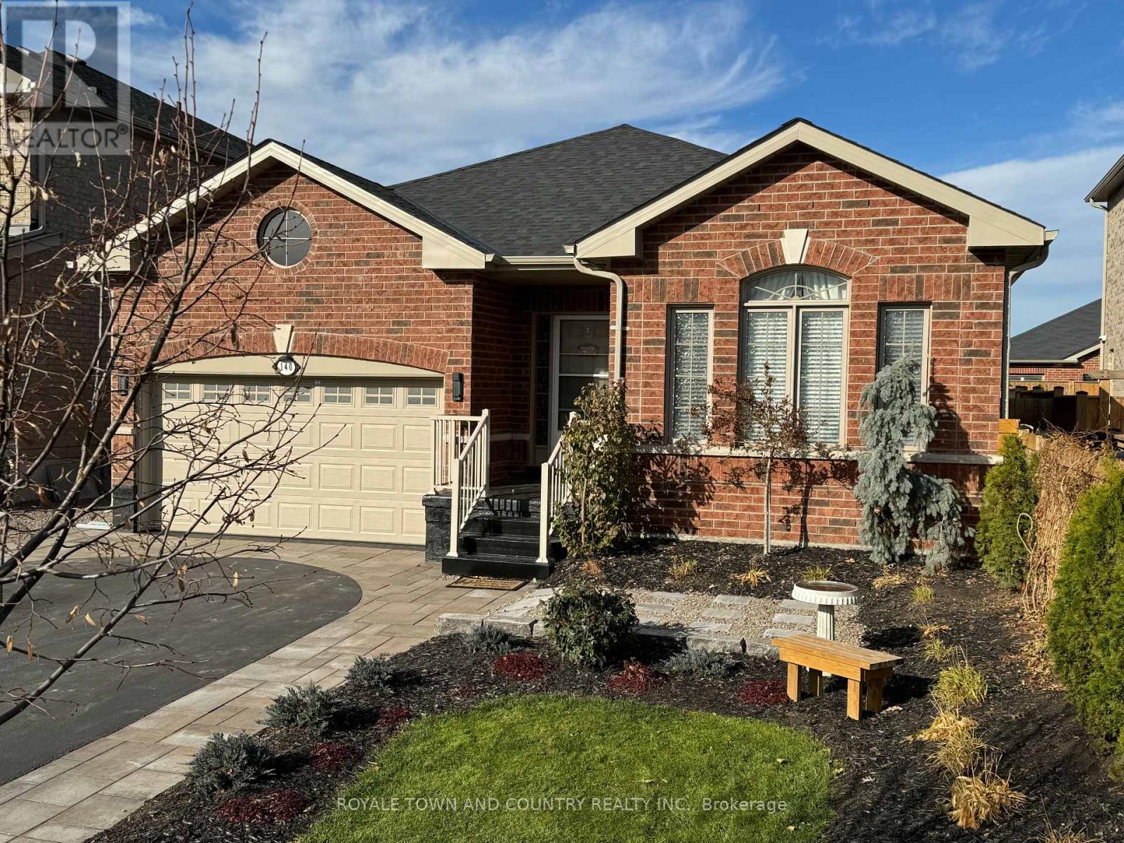140 SPRINGDALE DR