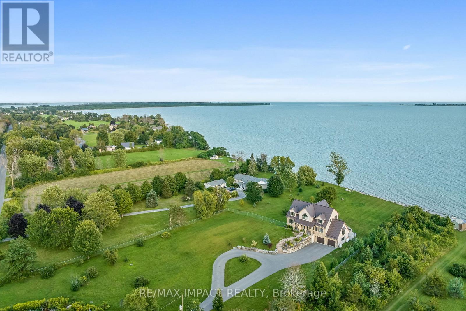 263 LAKESHORE RD