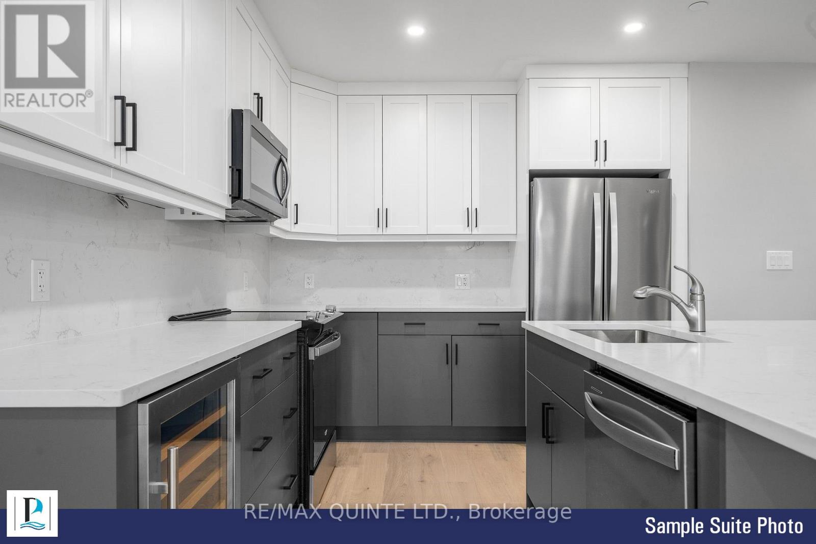 #212 -12 CLARA DR, #212