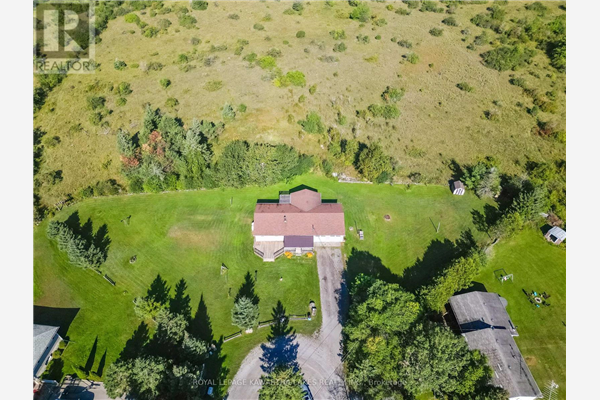 20 MACKENZIE PL, Kawartha Lakes