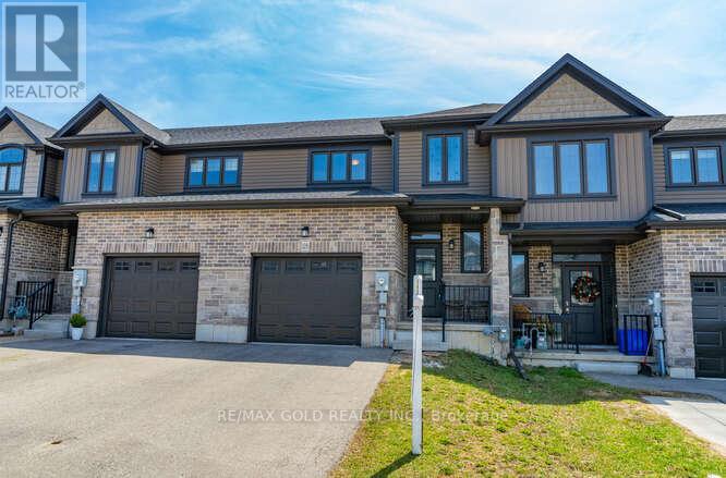128 LINKS CRES