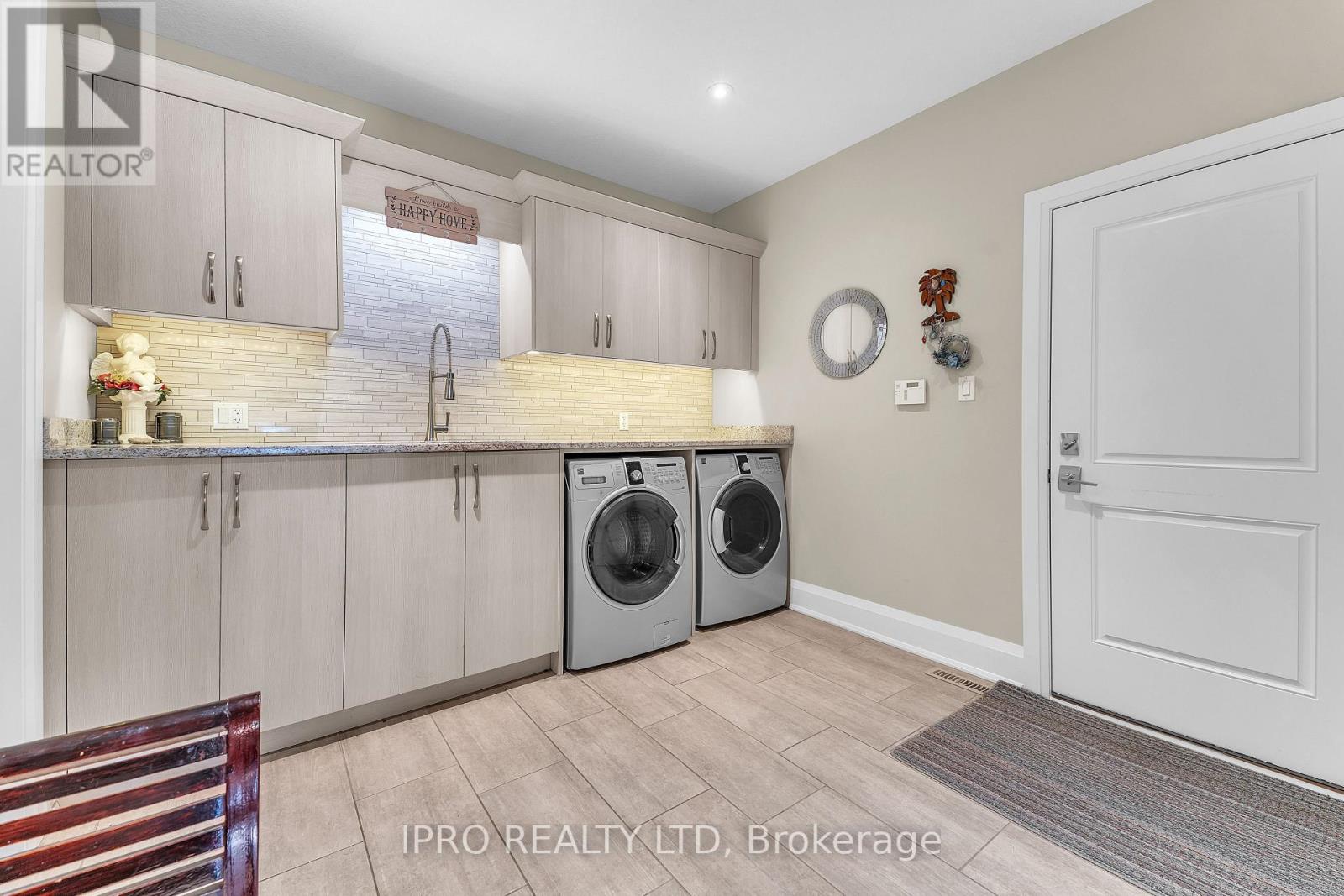 Listing X6784872 - Large Photo # 18