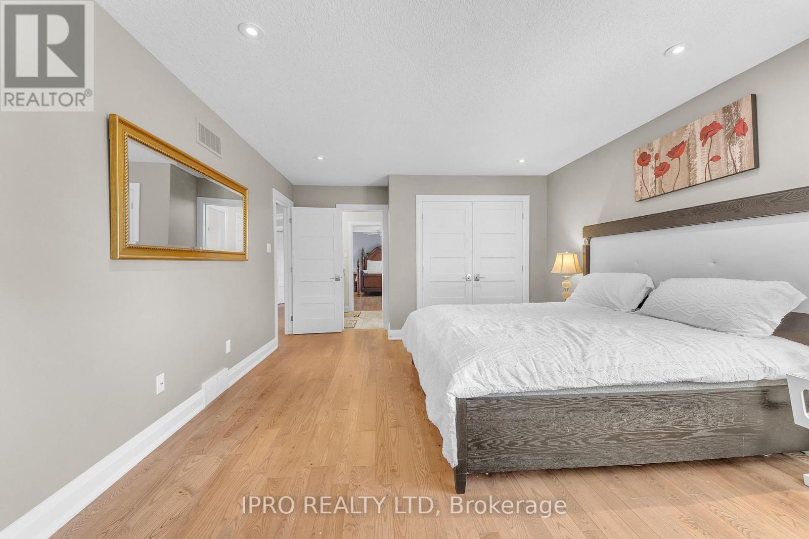 Listing X6784872 - Large Photo # 32