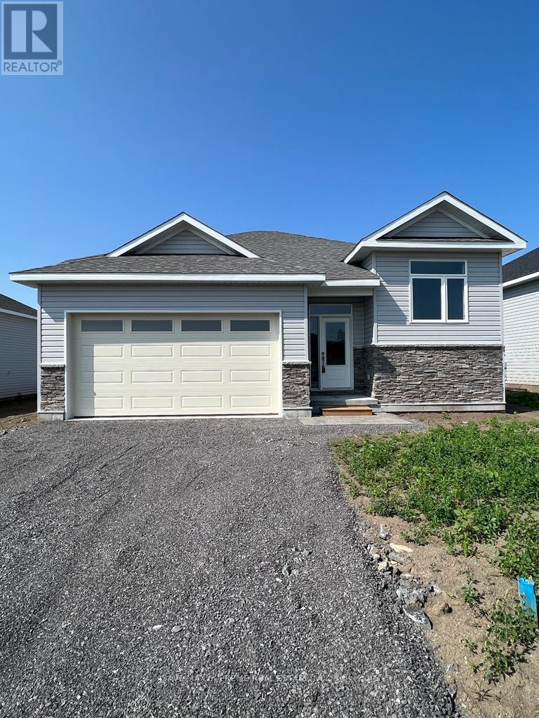 12 SUMMIT DR