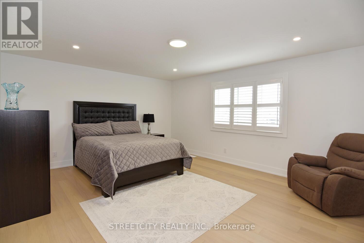 Listing X6785606 - Large Photo # 28