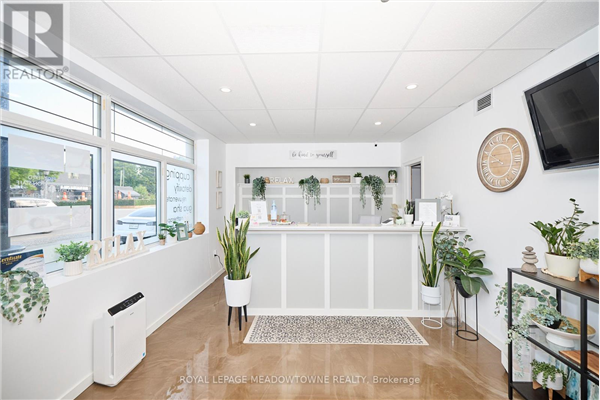 #101 -3710 MAIN ST, Niagara Falls