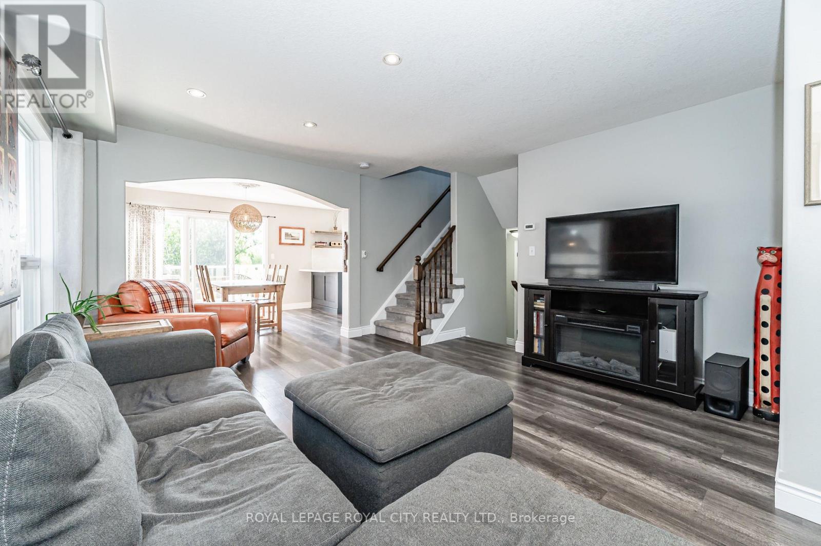 Listing X6789240 - Large Photo # 6