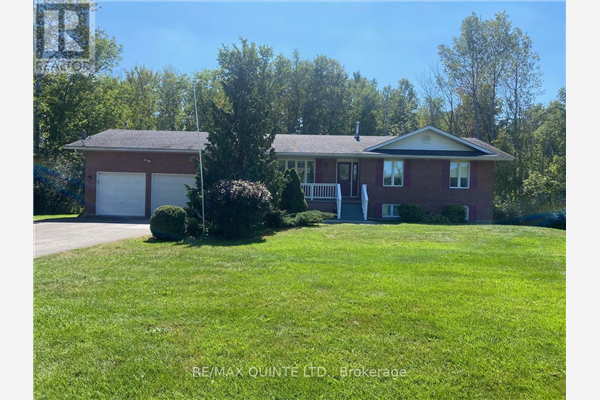 590 TOWNSEND RD, Belleville