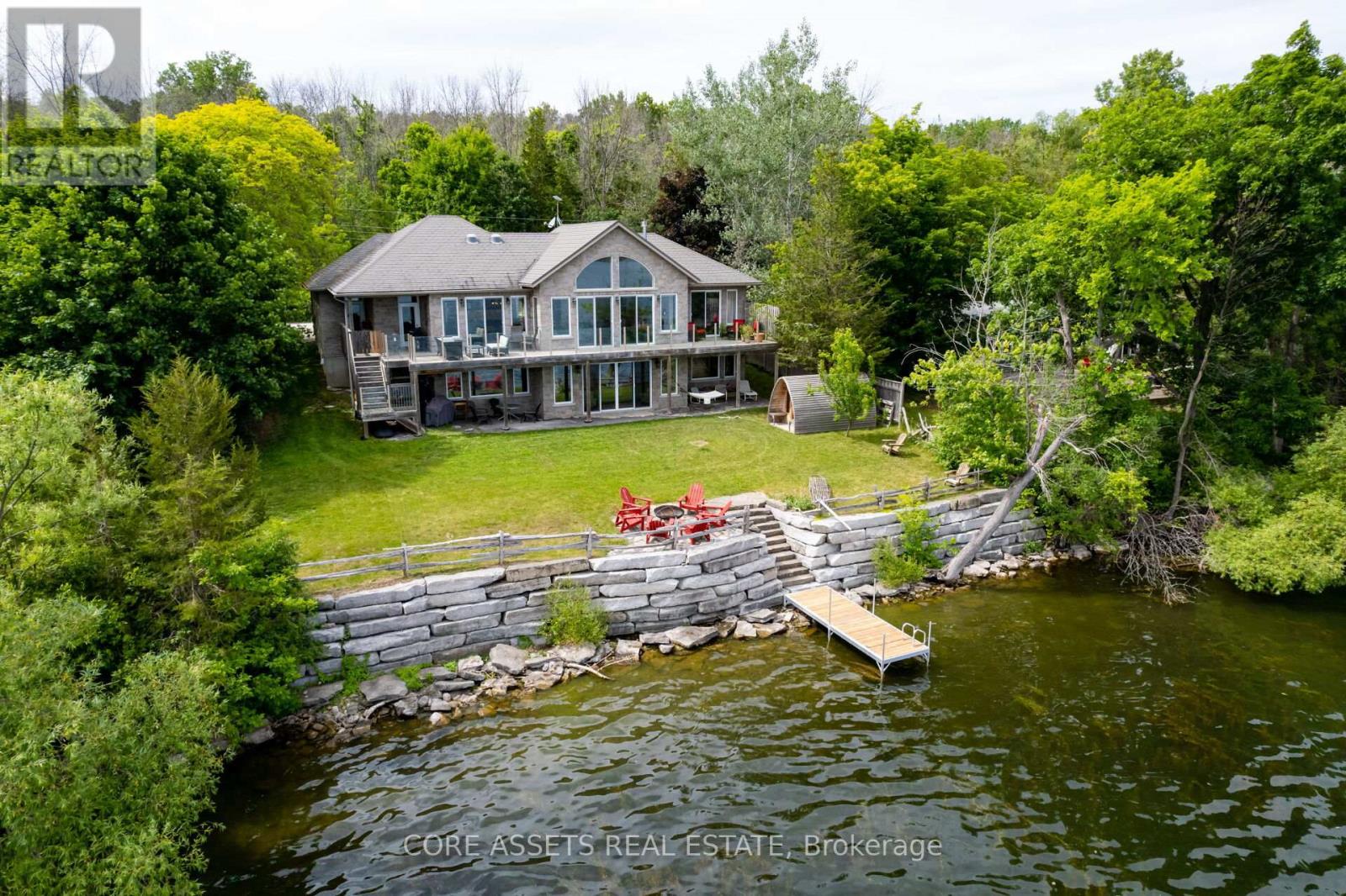 30 ROBLIN LANE