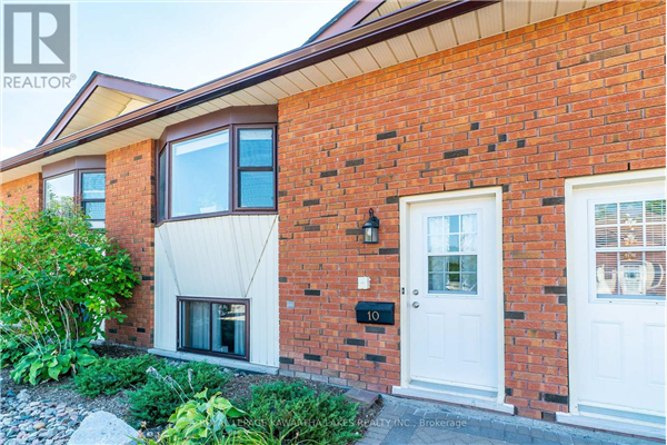 #10 -115 MARY ST W, Kawartha Lakes