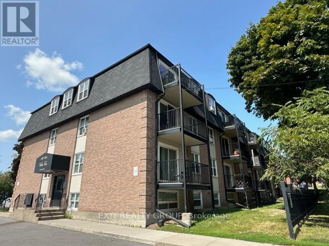 #309 -25 COLLEGE ST E, #309