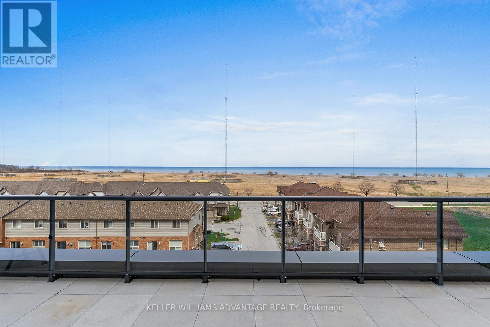 #407 -550 NORTH SERVICE RD, #407