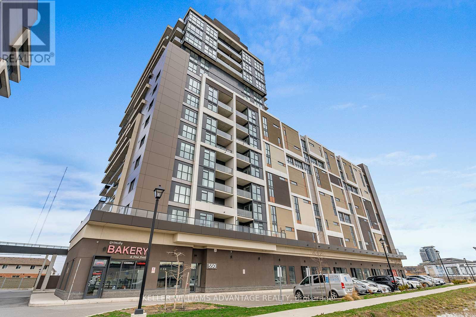 #407 -550 NORTH SERVICE RD, #407