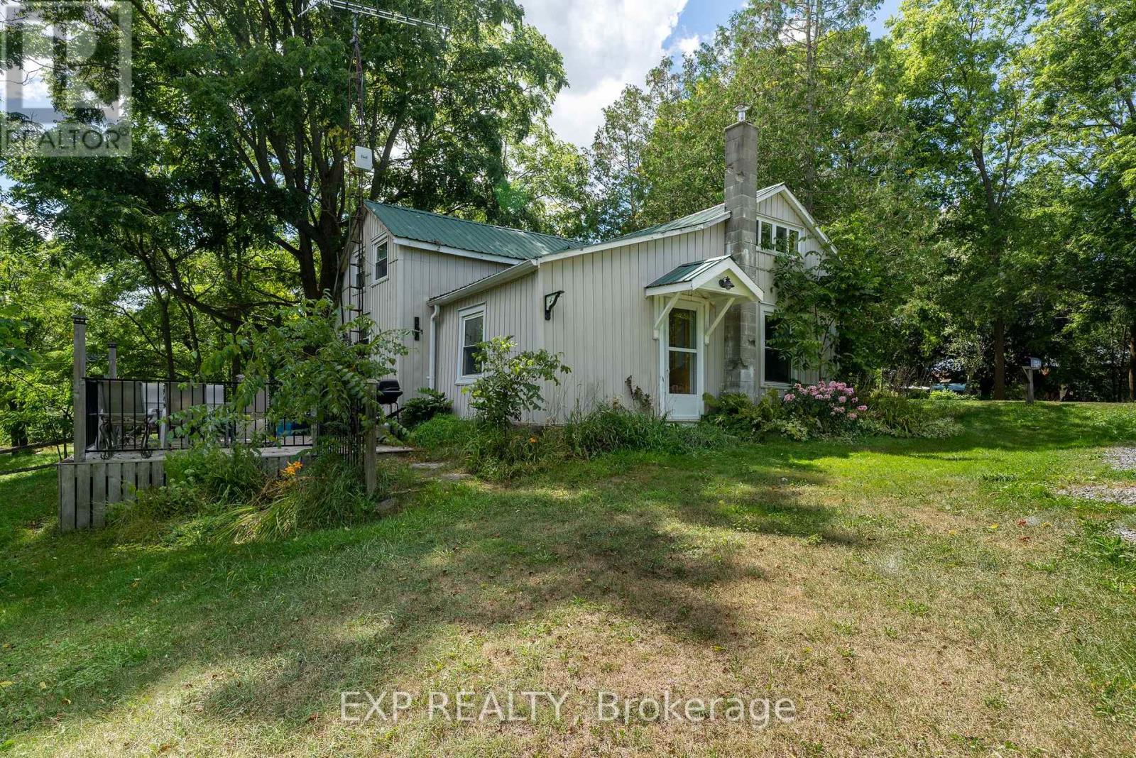 1605 COUNTY ROAD 17 RD