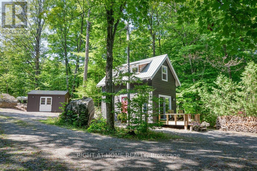 1135 RIDGE RD