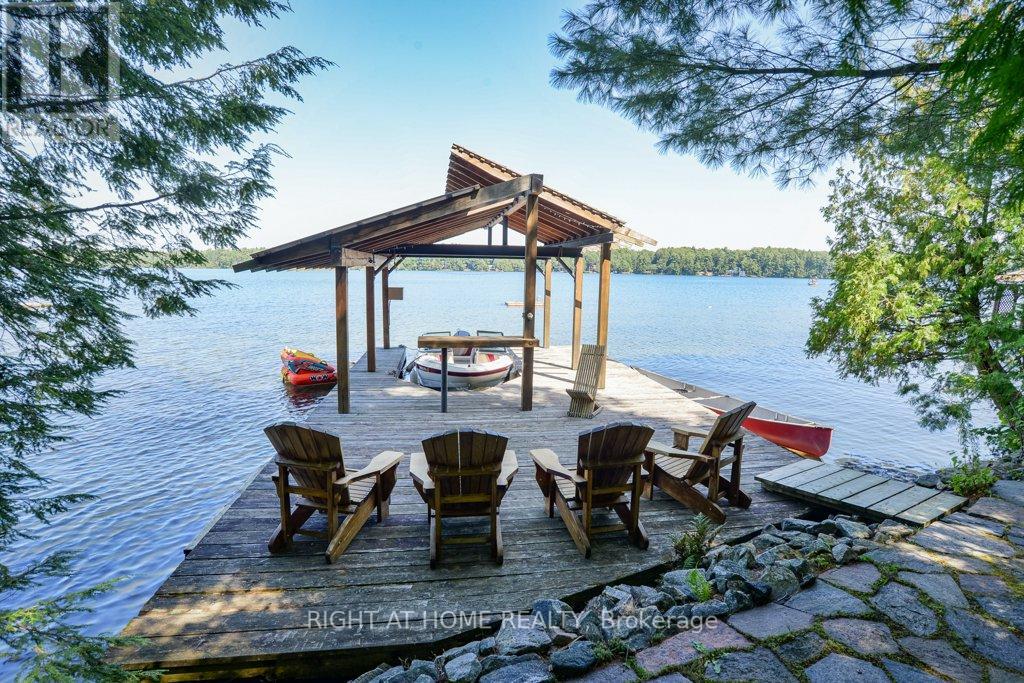 1135 RIDGE RD