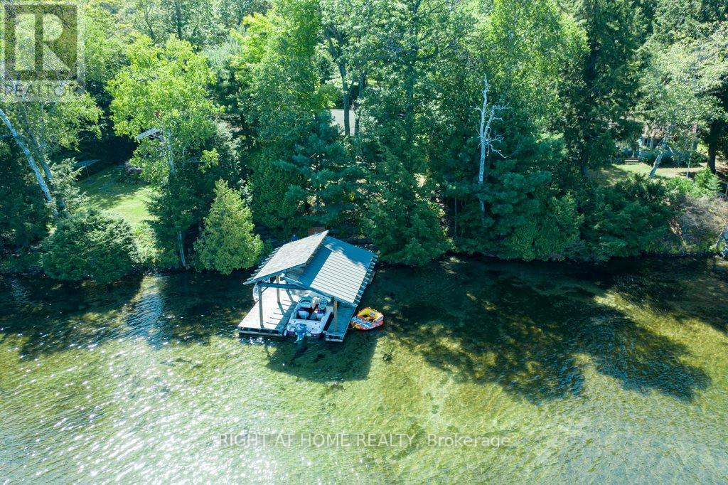 1135 RIDGE RD