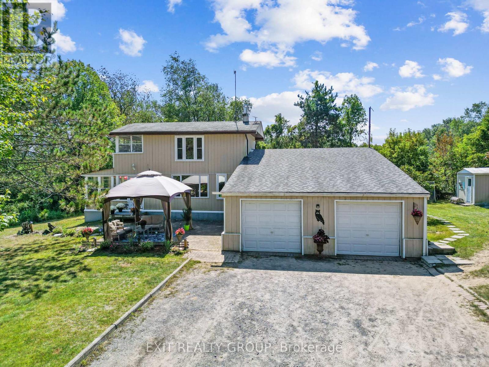 413 STONEY POINT RD S
