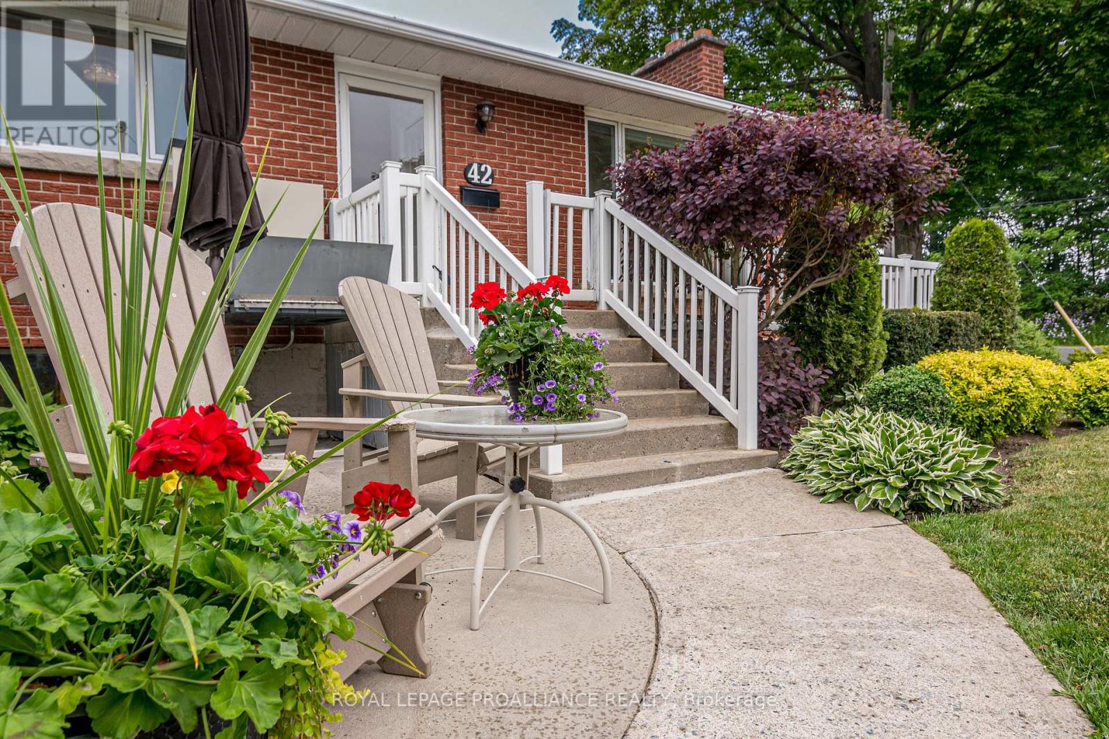Listing X6796434 - Large Photo # 3
