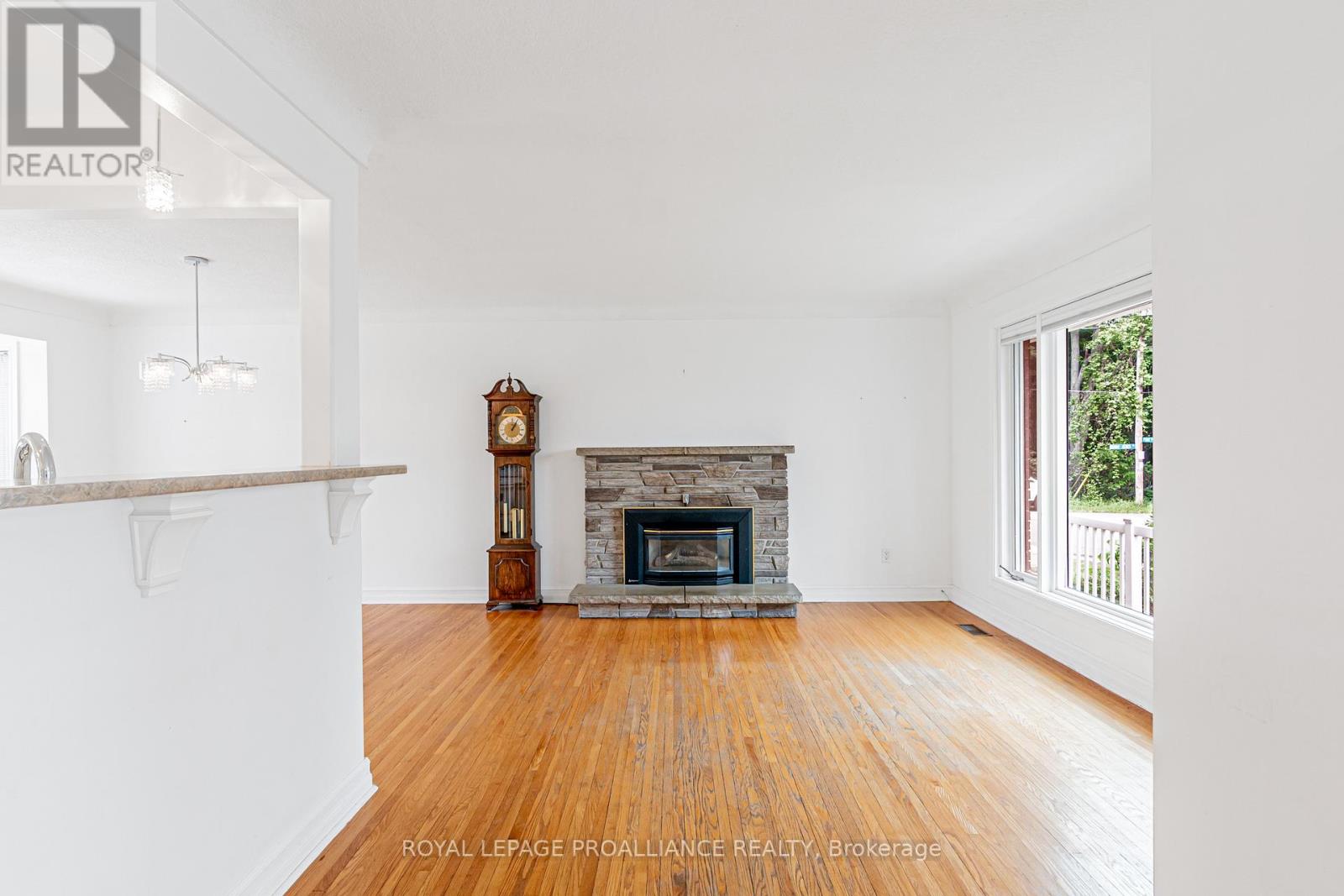 Listing X6796434 - Large Photo # 10