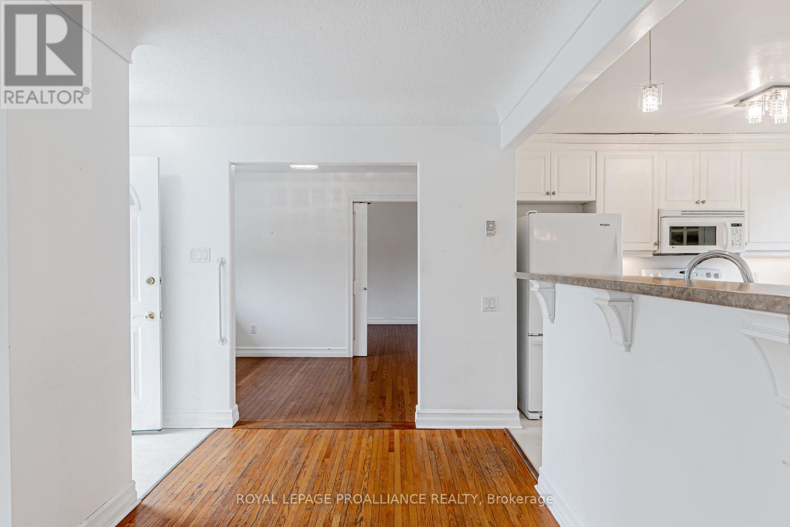 Listing X6796434 - Large Photo # 7