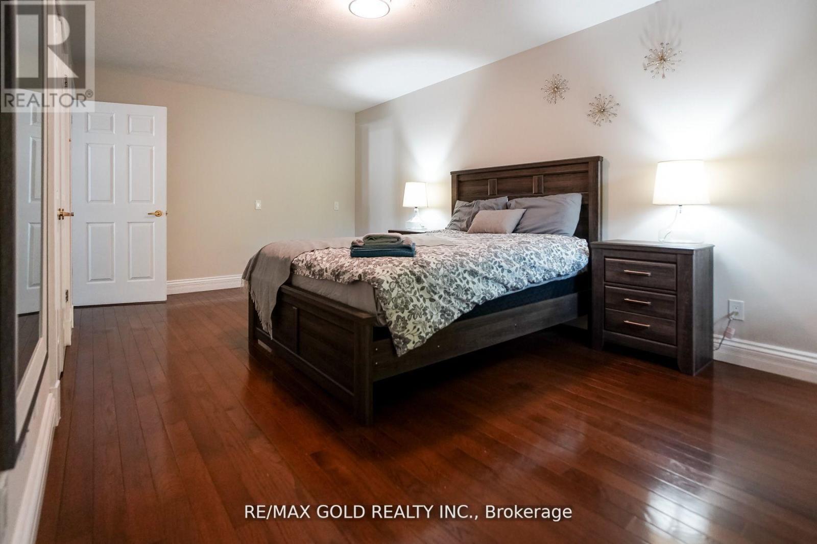 128 THORNRIDGE RD