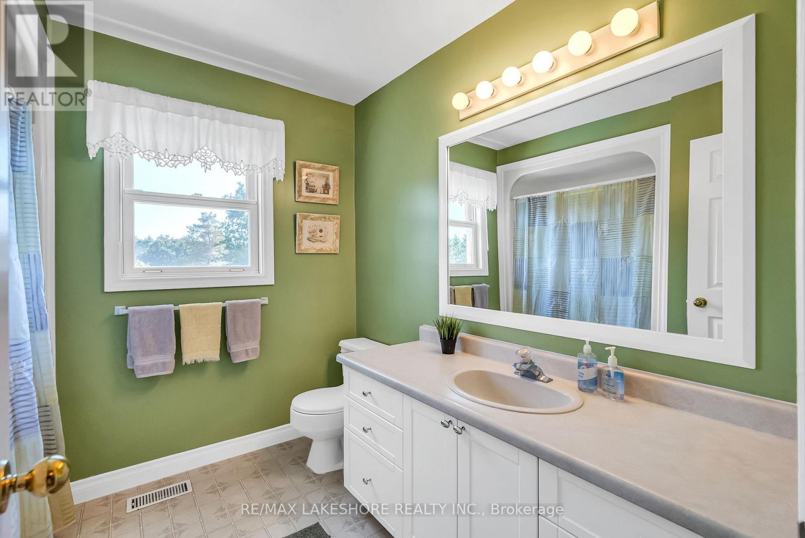 Listing X6796866 - Large Photo # 16