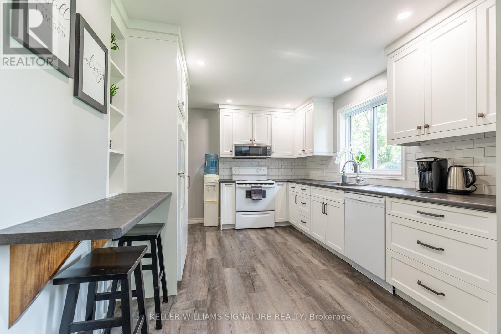 7394 CANBOROUGH RD