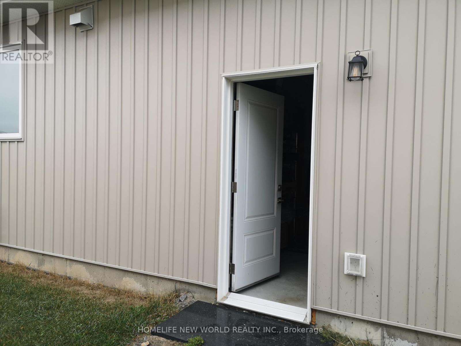 BSMT 36 MCFARLAND DR