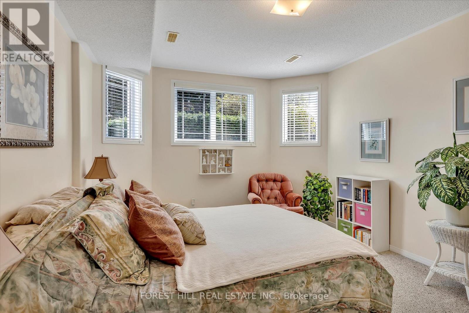 Listing X6798818 - Large Photo # 26