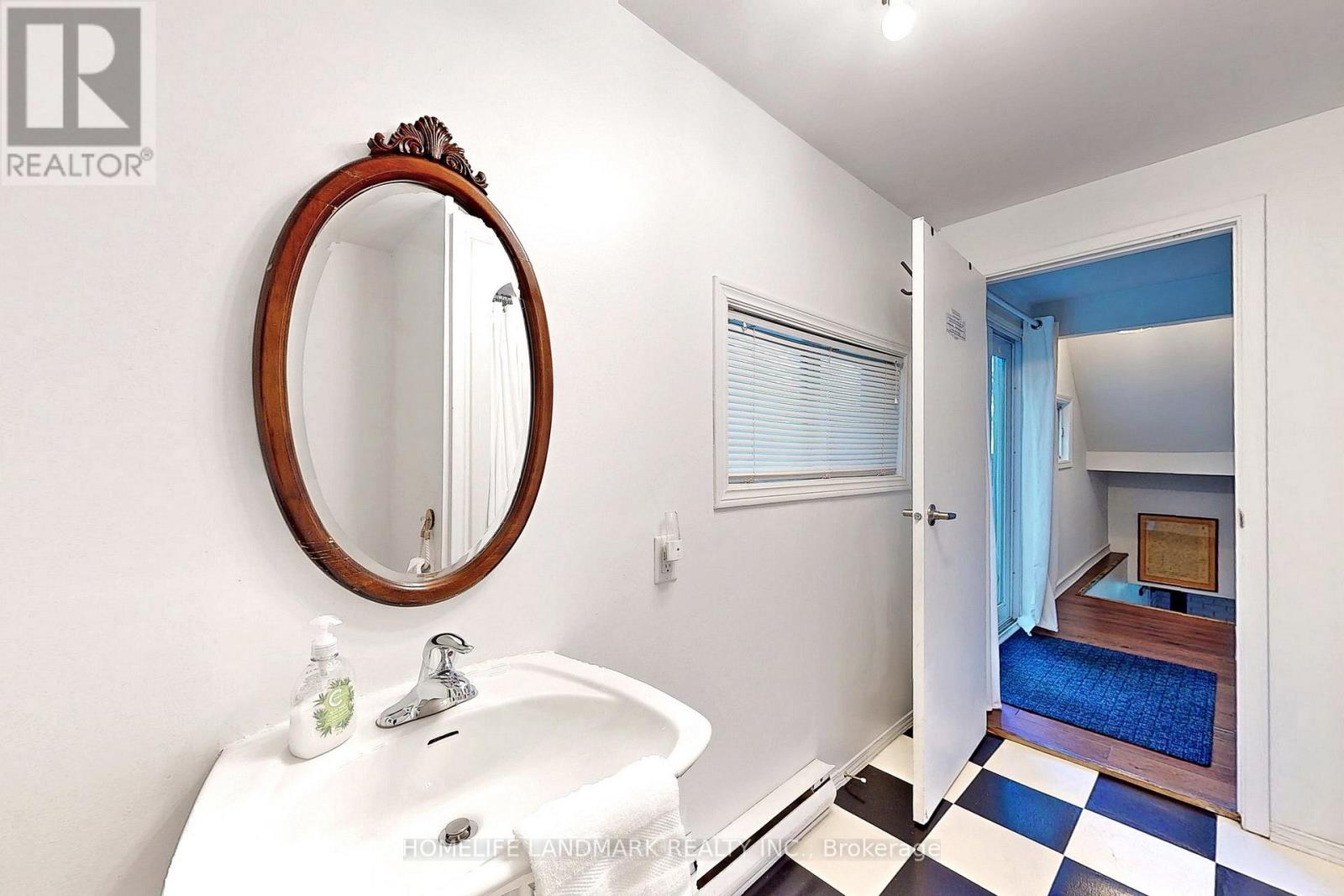 312A HENRY LANE