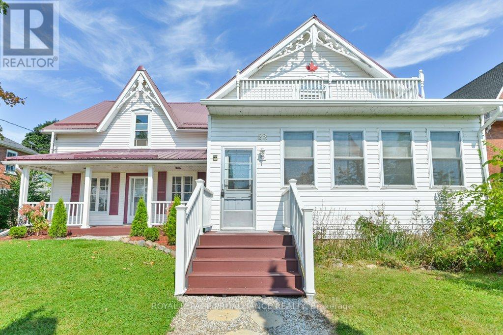 52 SANFORD ST