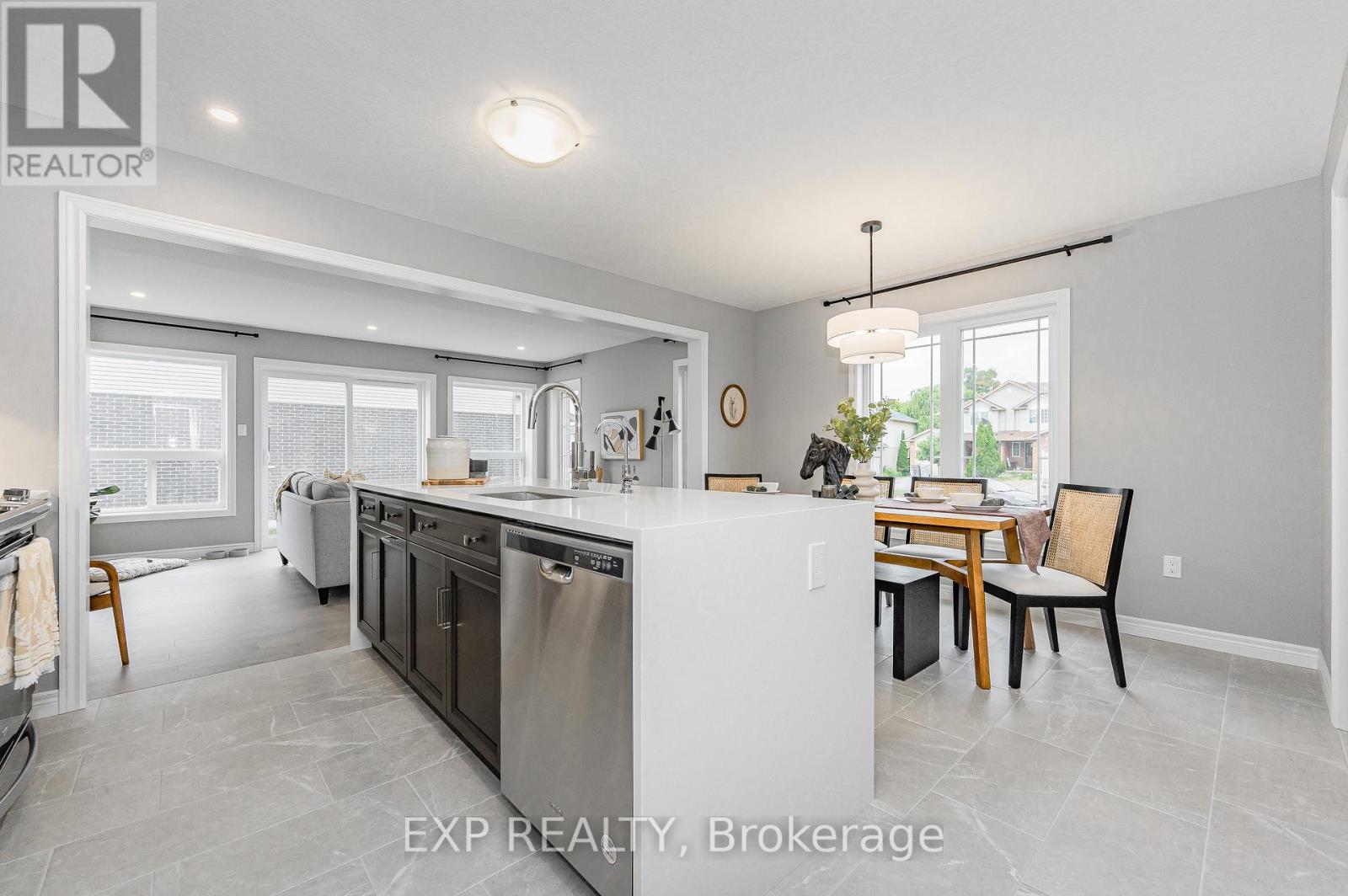 Listing X6803914 - Large Photo # 11