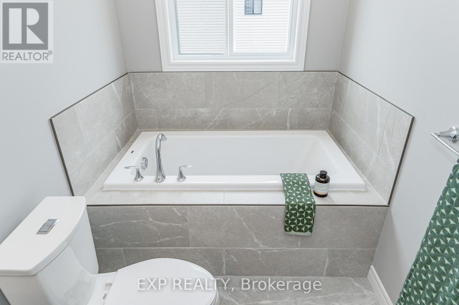 Listing X6803914 - Large Photo # 23