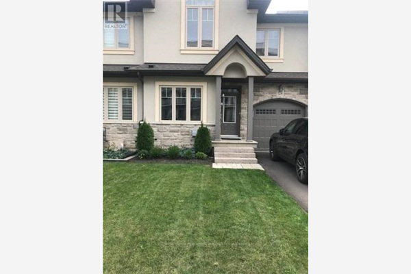 124 SHOREVIEW PL, Hamilton
