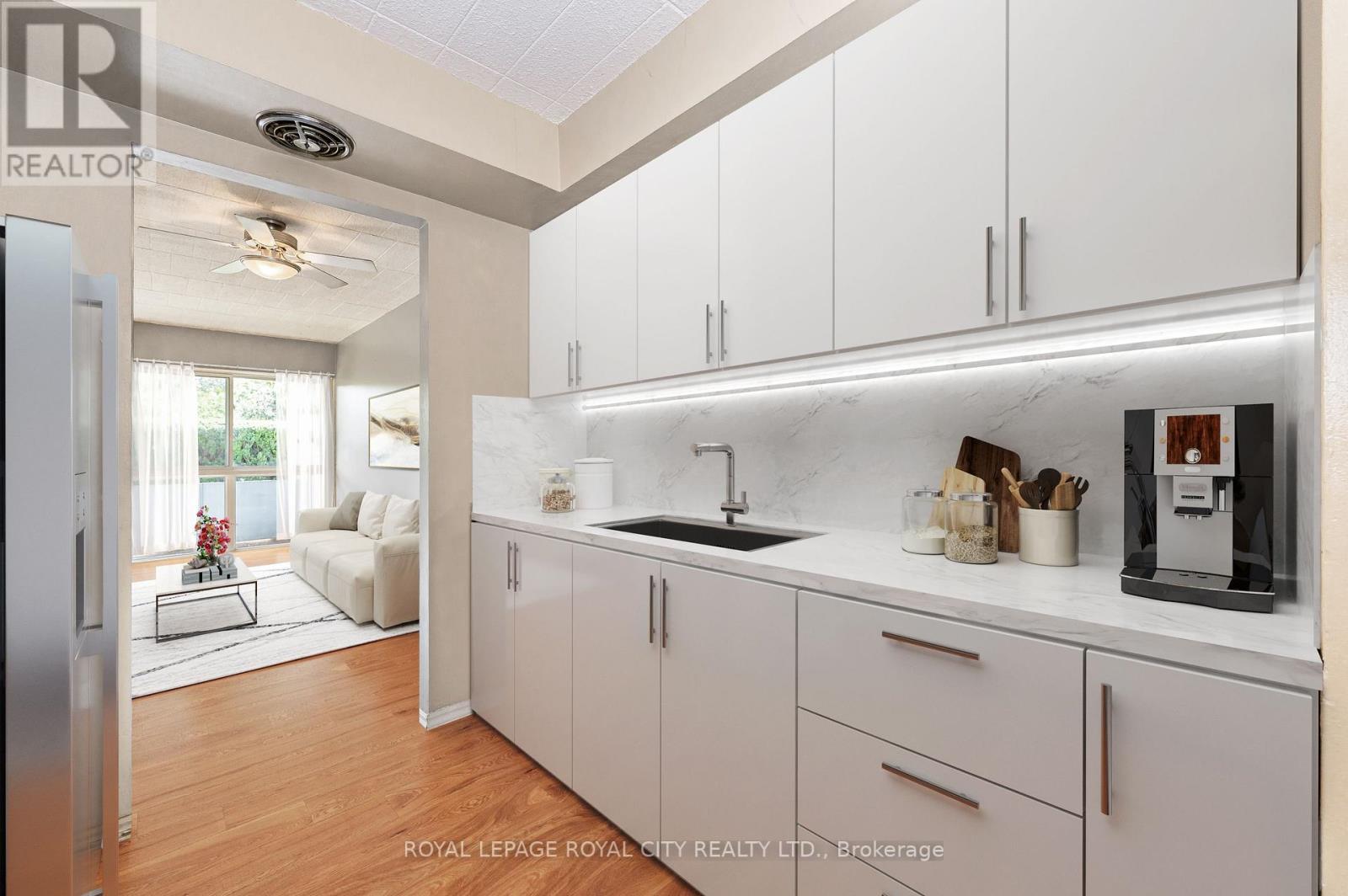 Listing X6808442 - Large Photo # 2