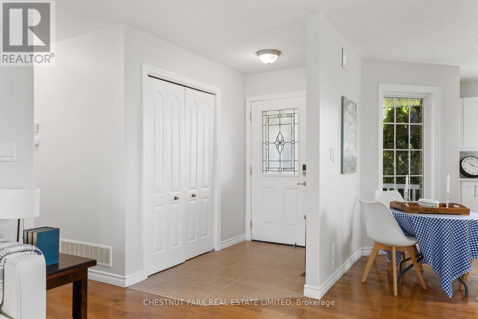 118 FOSTER RD