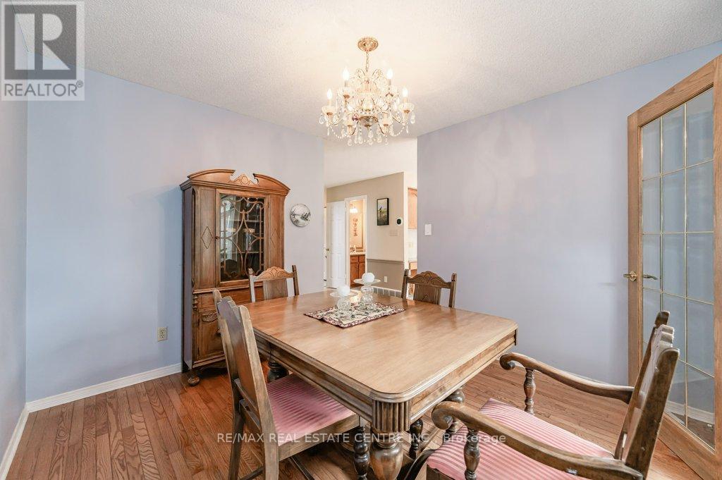 Listing X6810554 - Large Photo # 18