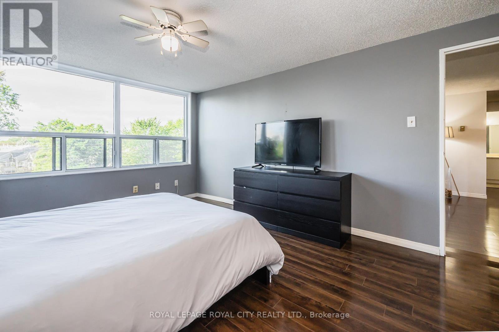 Listing X6810942 - Large Photo # 24