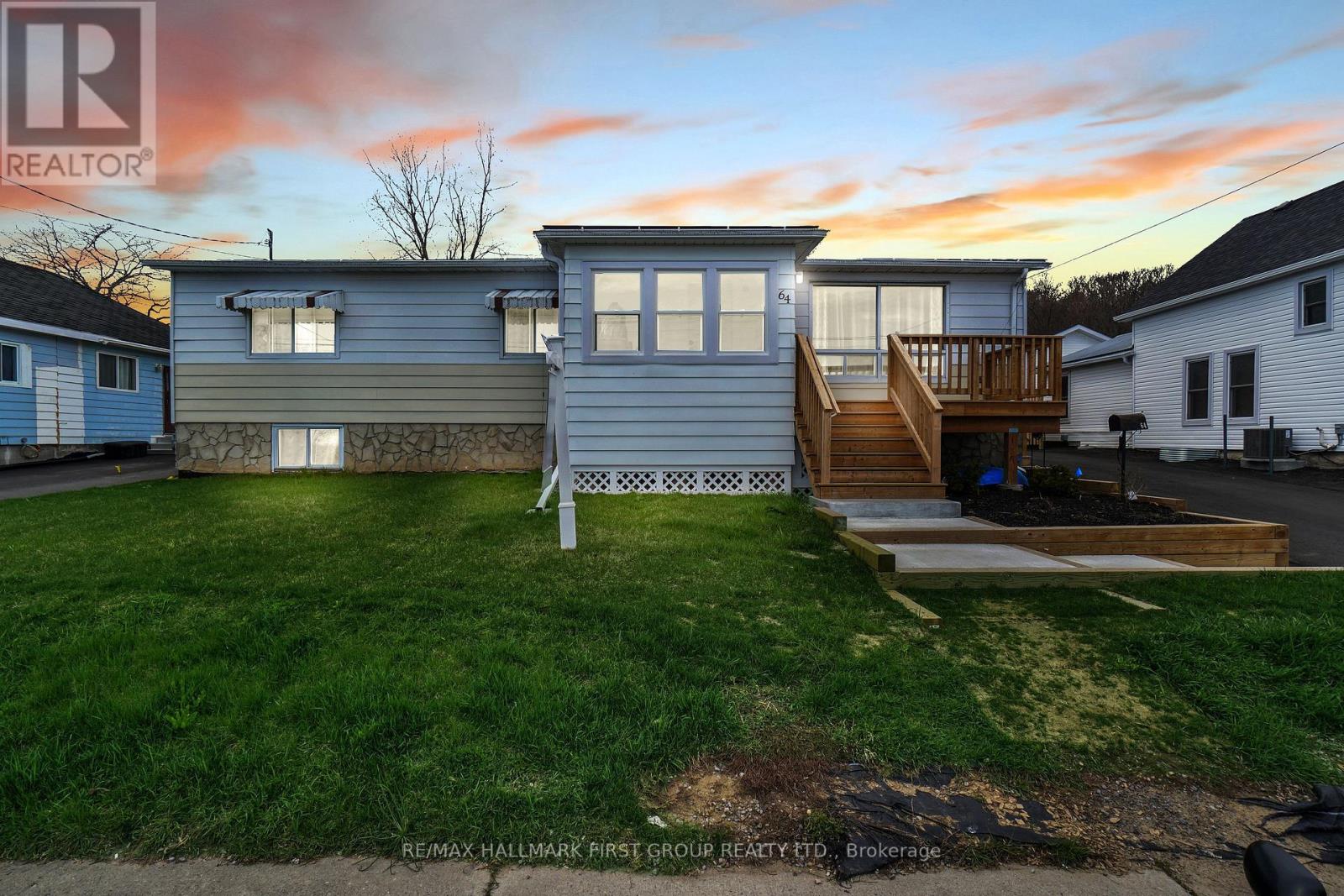 Listing X6811762 - Large Photo # 1