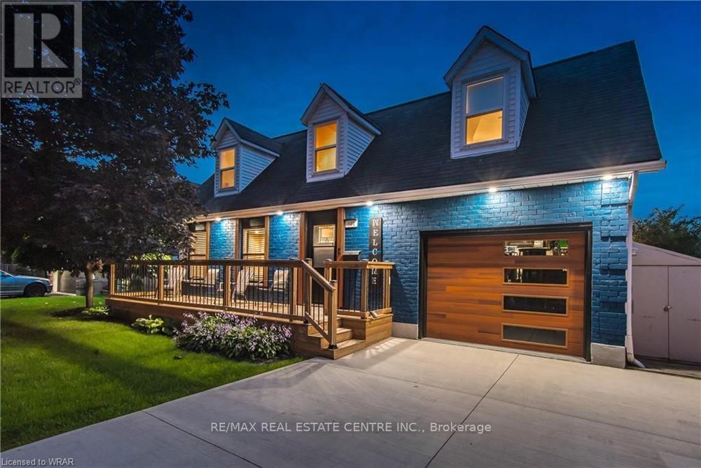 102 STIRLING MACGREGOR DR