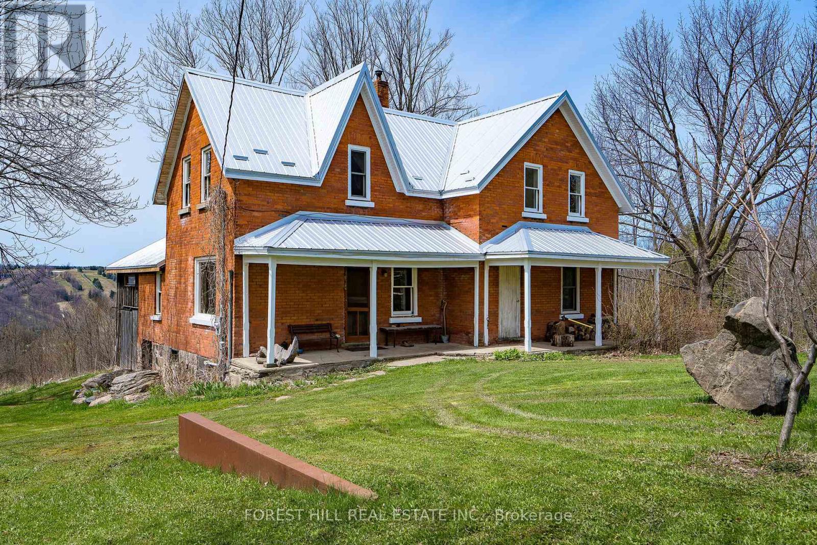 194844 13 GREY RD