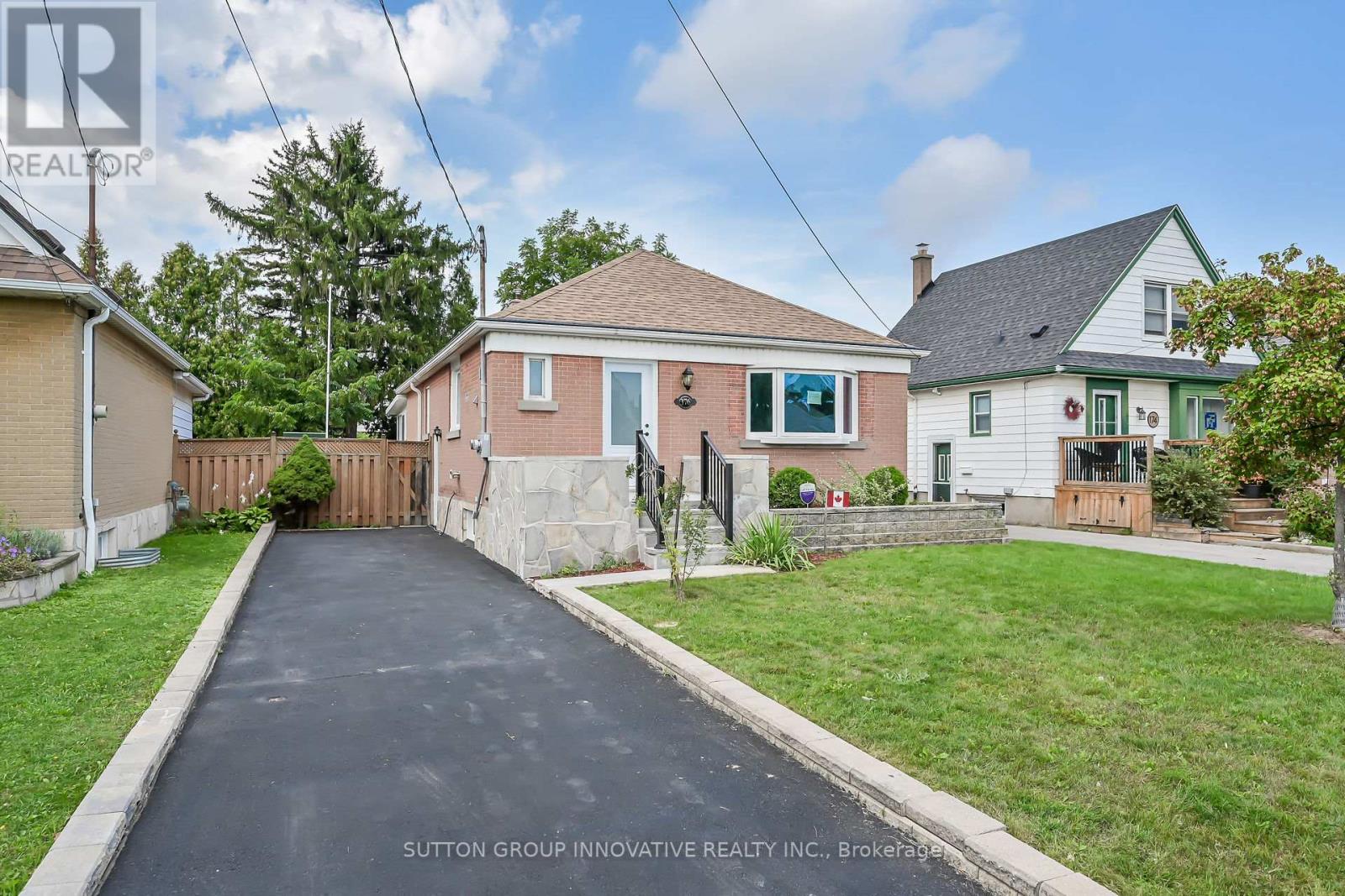 Listing X6812290 - Large Photo # 2
