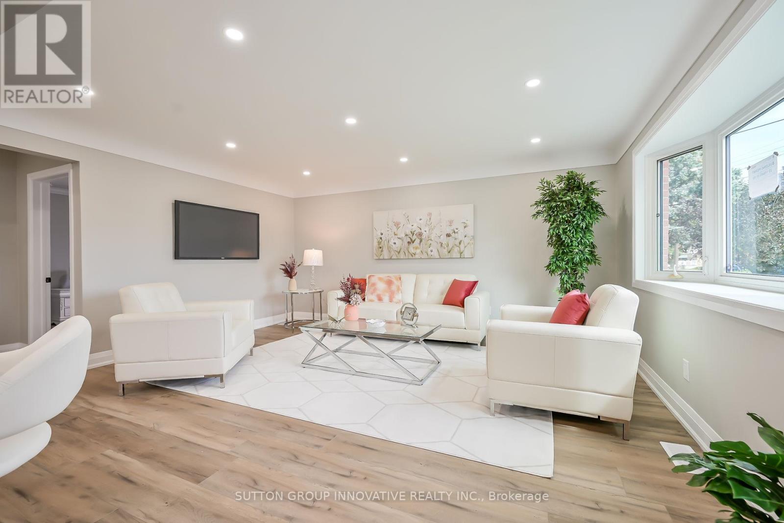 Listing X6812290 - Large Photo # 34