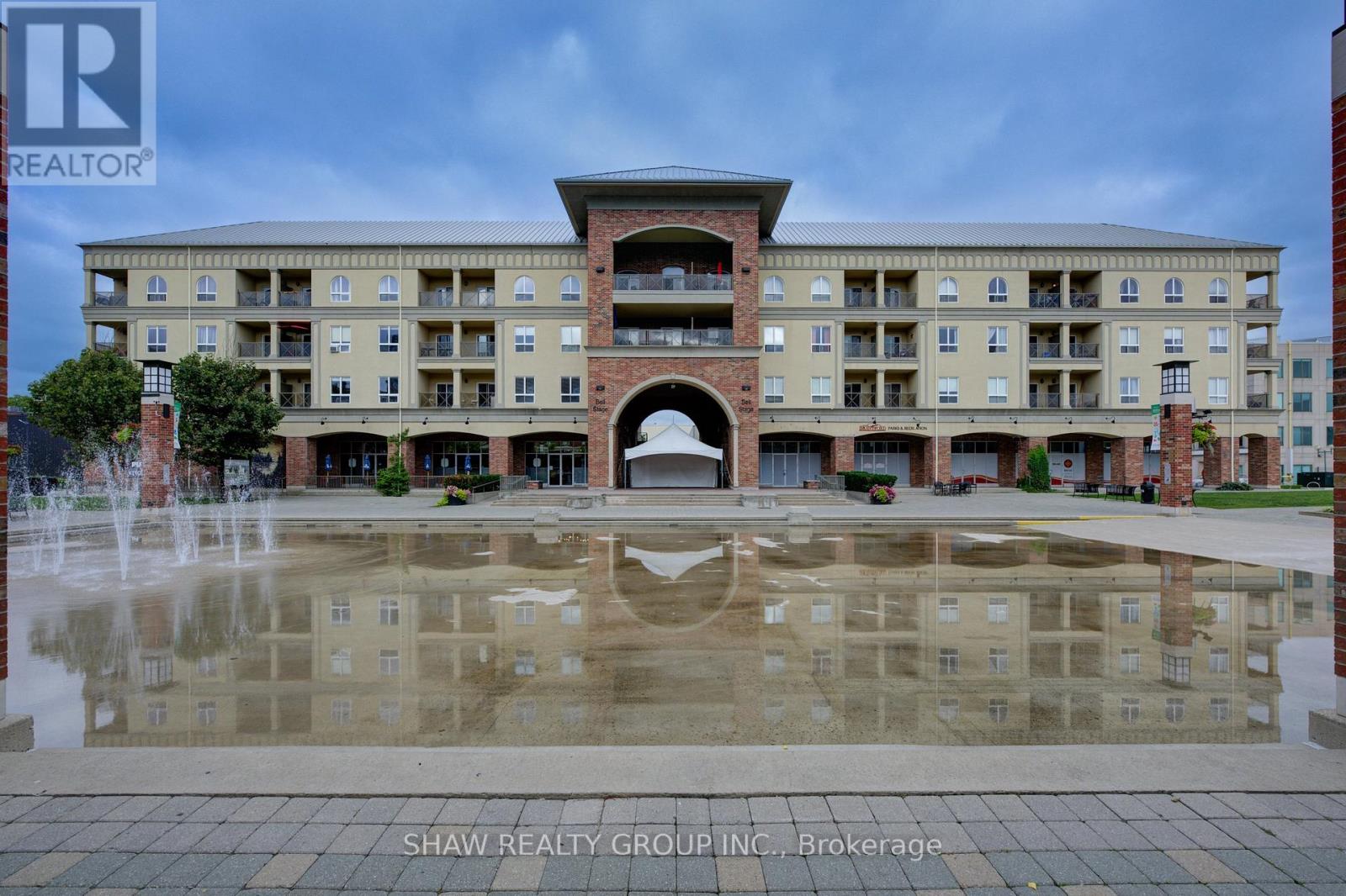 #202 -150 COLBORNE ST, #202