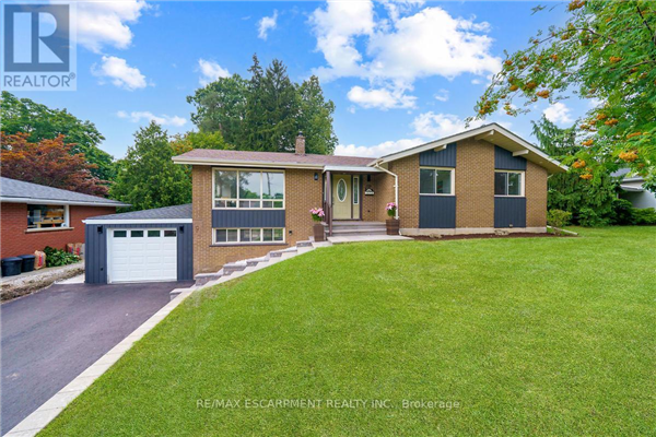218 MEMORIAL DR, Brantford