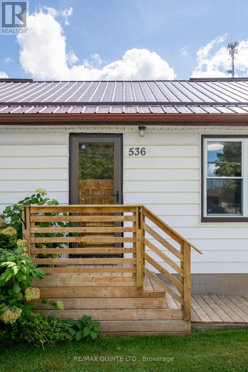536 CANNIFTON RD N