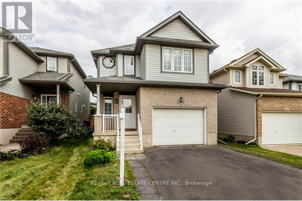 24 SEABROOK DR, Kitchener