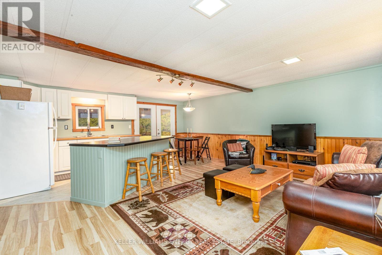 292 SALMON POINT RD