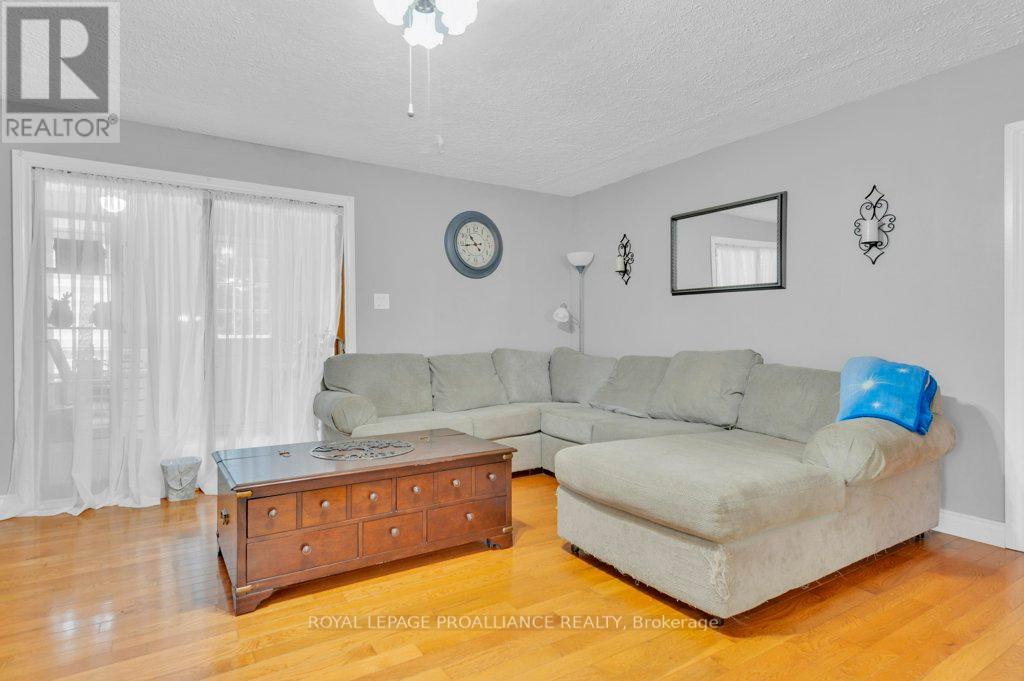 Listing X6816508 - Large Photo # 14